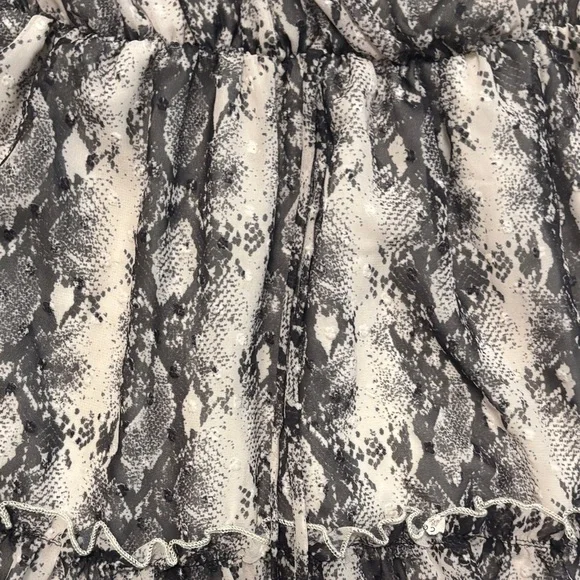 Altar'd State Elegant White Dress. NWT. New with tags!! - Picture 5 of 5